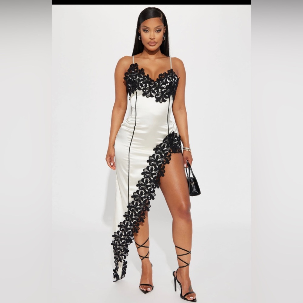 Women’s sexy satin dress cream